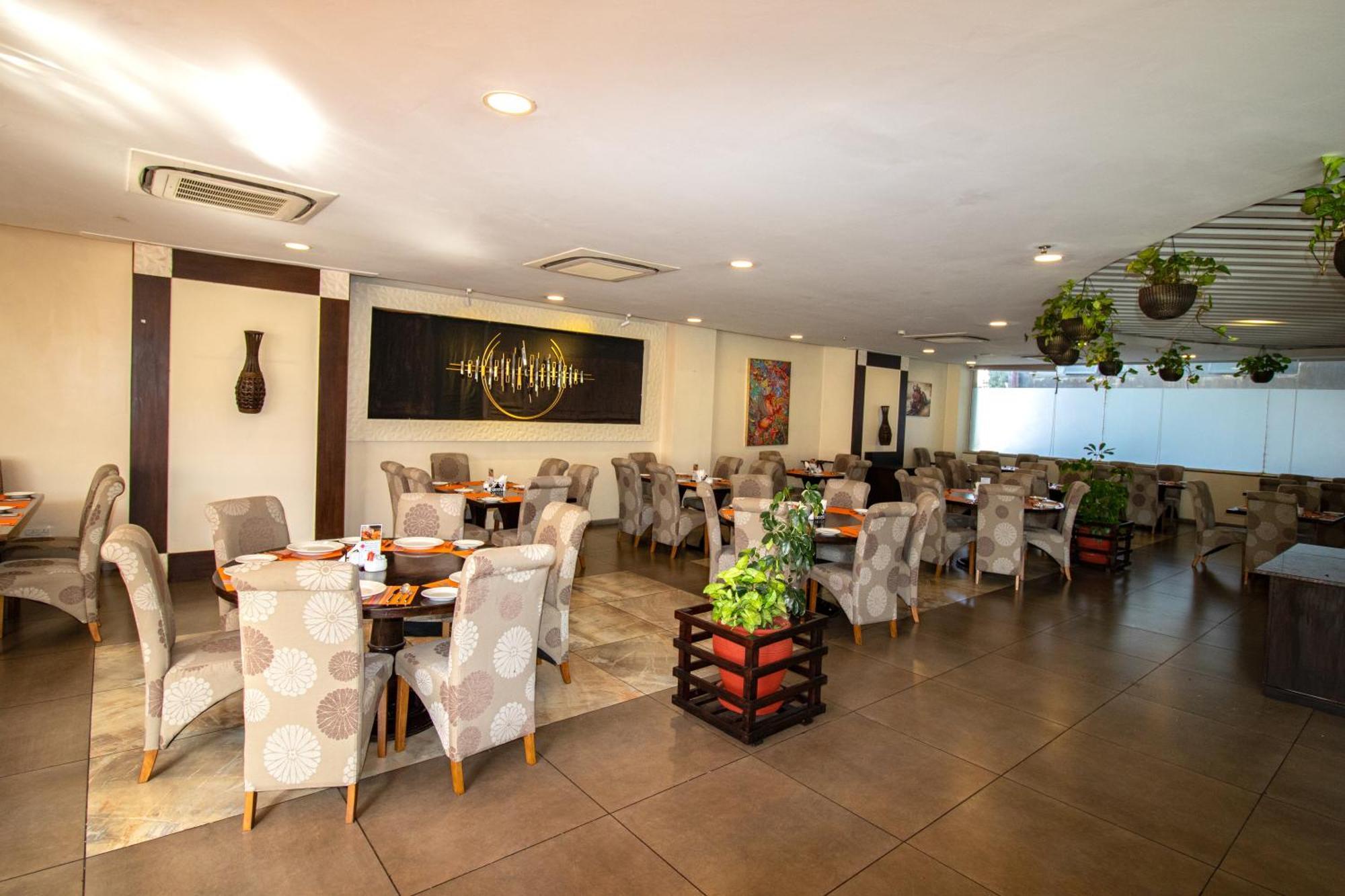 Golden Tulip Westlands Nairobi Hotel Buitenkant foto