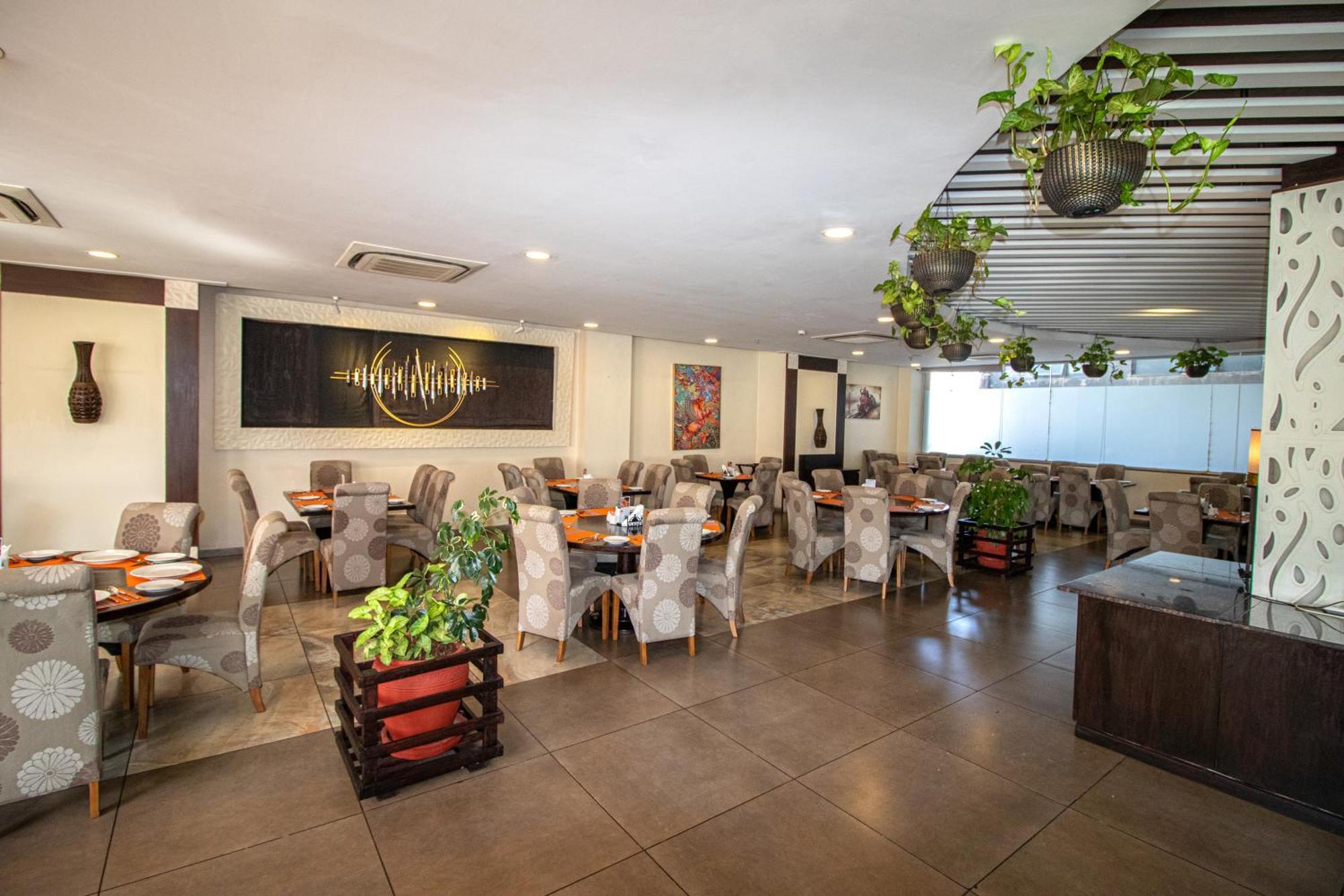 Golden Tulip Westlands Nairobi Hotel Buitenkant foto