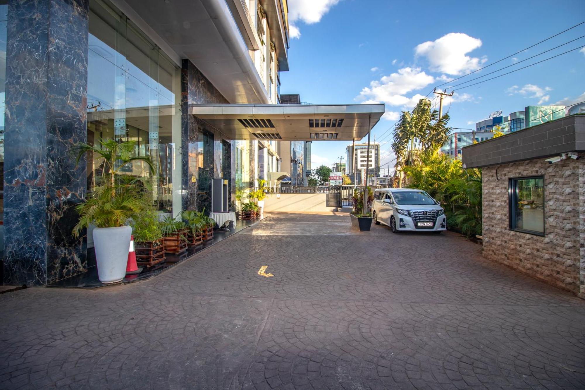 Golden Tulip Westlands Nairobi Hotel Buitenkant foto