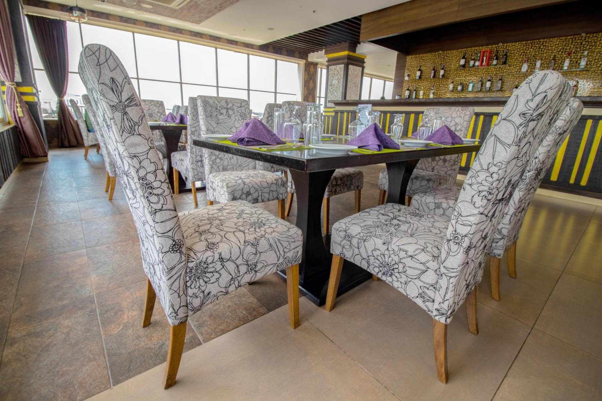 Golden Tulip Westlands Nairobi Hotel Buitenkant foto